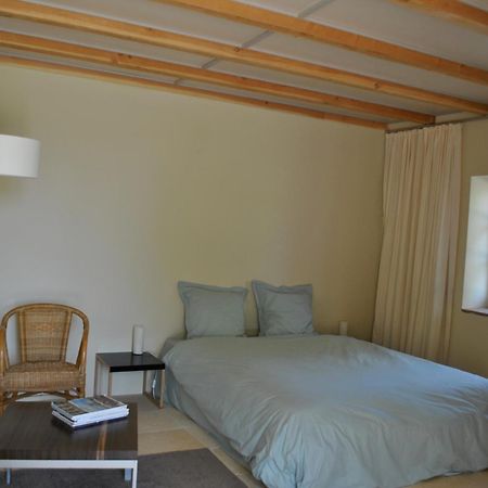 Les Foucauds Hotell Saint-Quentin-de-Caplong Eksteriør bilde