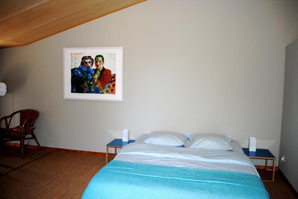 Les Foucauds Hotell Saint-Quentin-de-Caplong Rom bilde