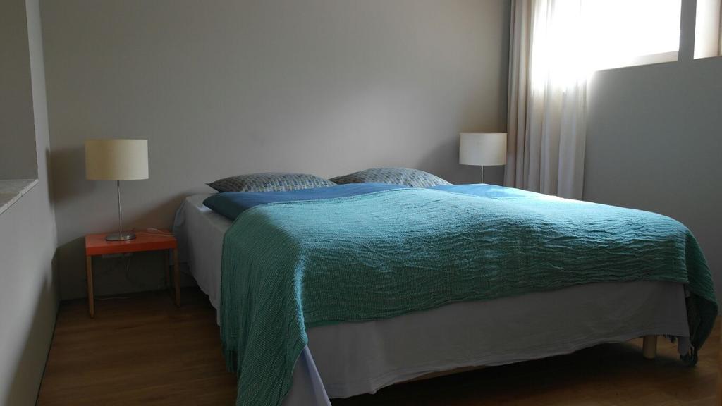 Les Foucauds Hotell Saint-Quentin-de-Caplong Eksteriør bilde