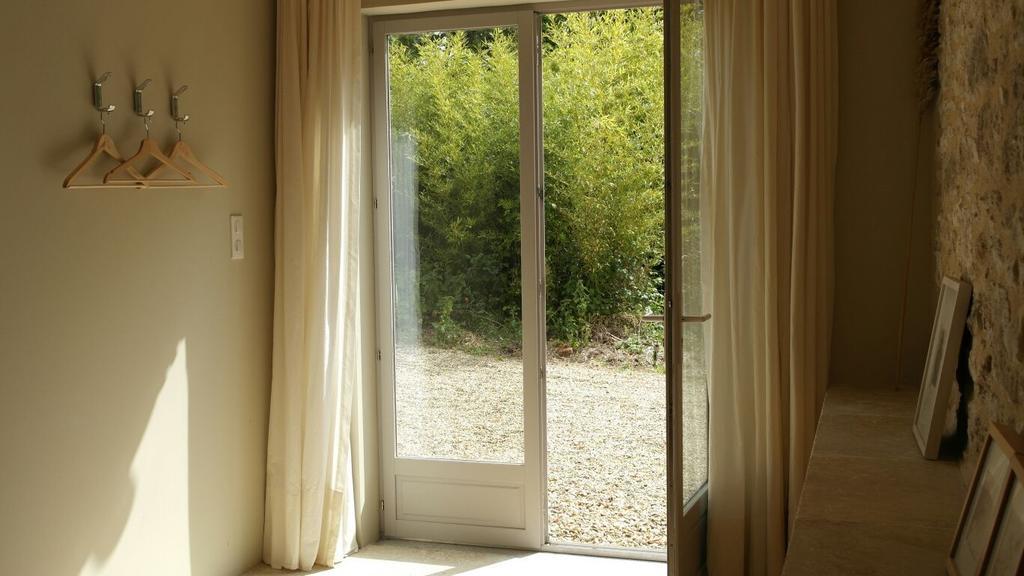 Les Foucauds Hotell Saint-Quentin-de-Caplong Eksteriør bilde