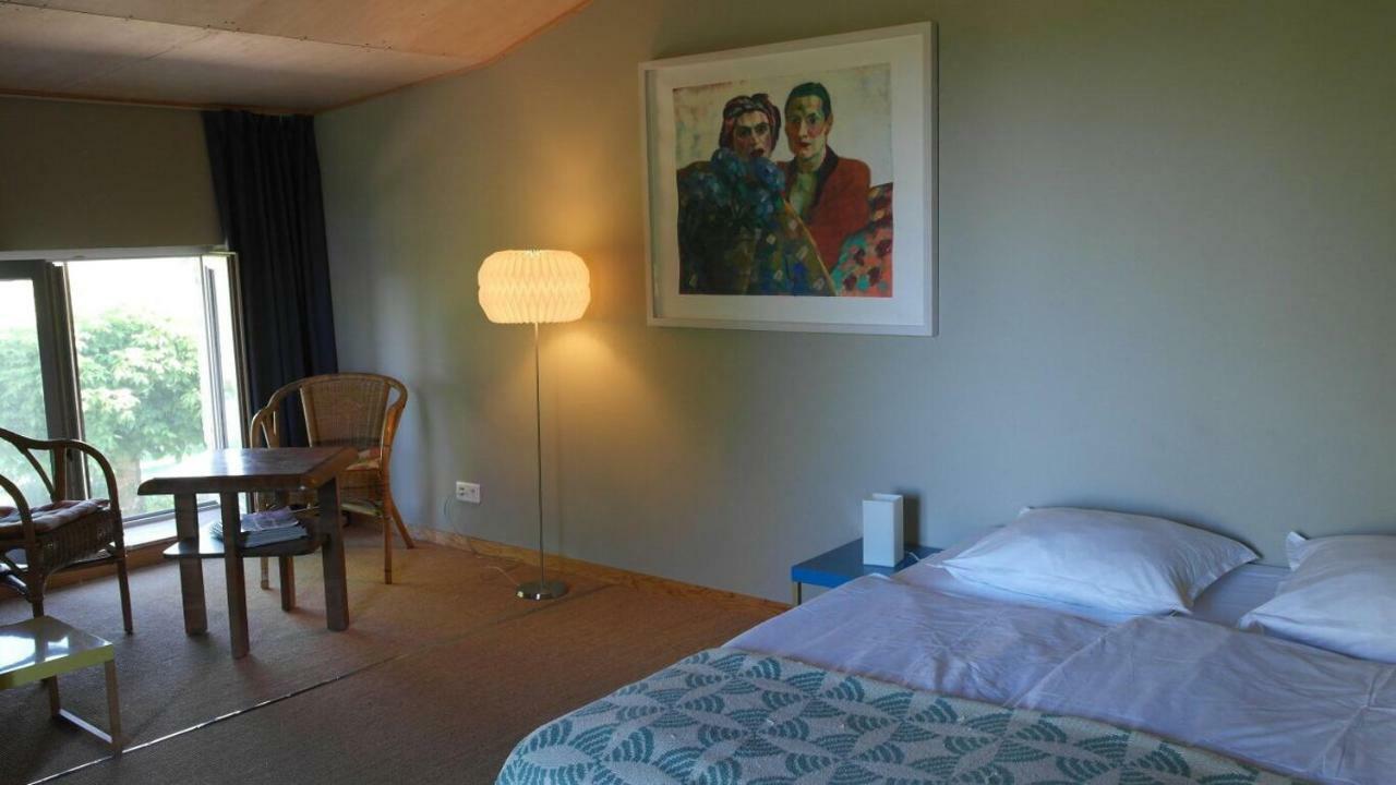 Les Foucauds Hotell Saint-Quentin-de-Caplong Eksteriør bilde