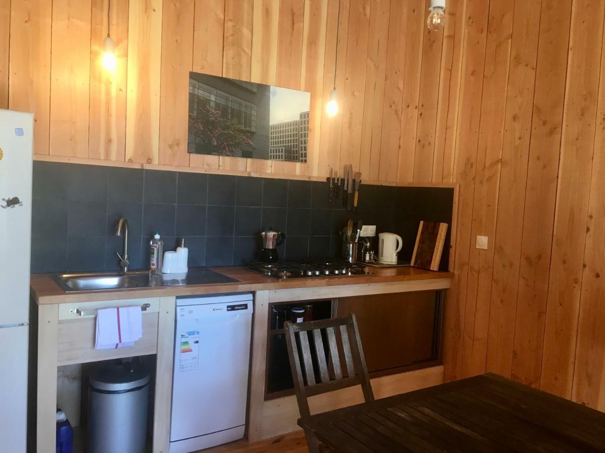 Les Foucauds Hotell Saint-Quentin-de-Caplong Eksteriør bilde